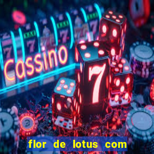 flor de lotus com lua tatuagem